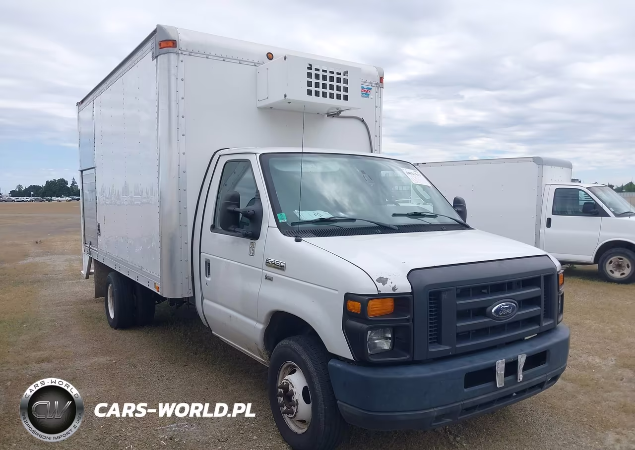2012 Ford E-450 Cutaway
