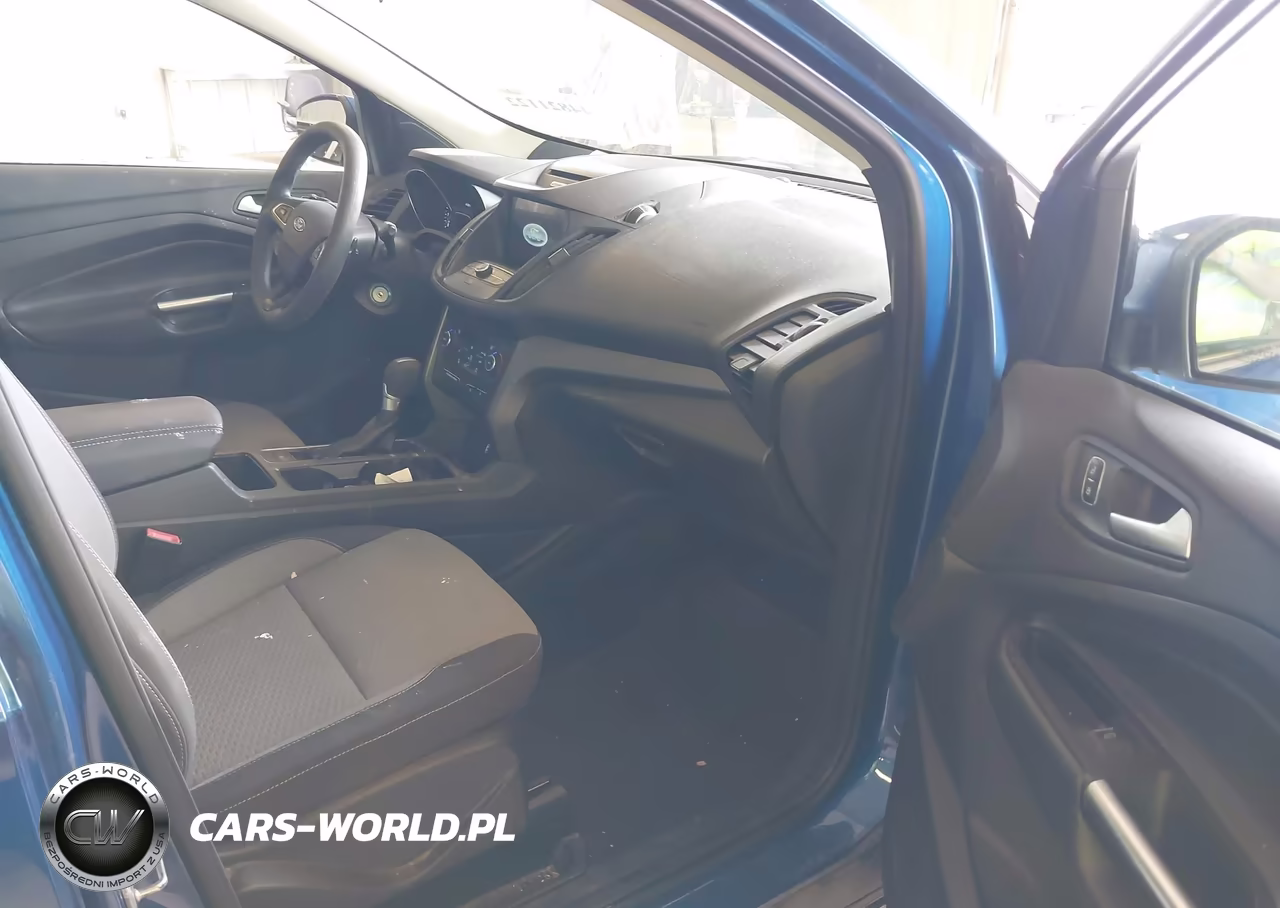 2017 Ford Escape Se VIN:1FMCU9GD7HUD27204 - 5