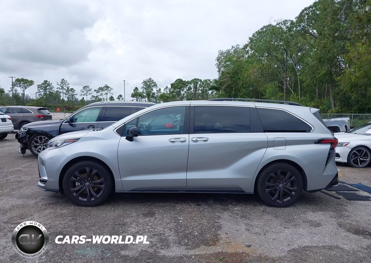 2022 Toyota Sienna Xse VIN:5TDXRKEC6NS126550 - 14