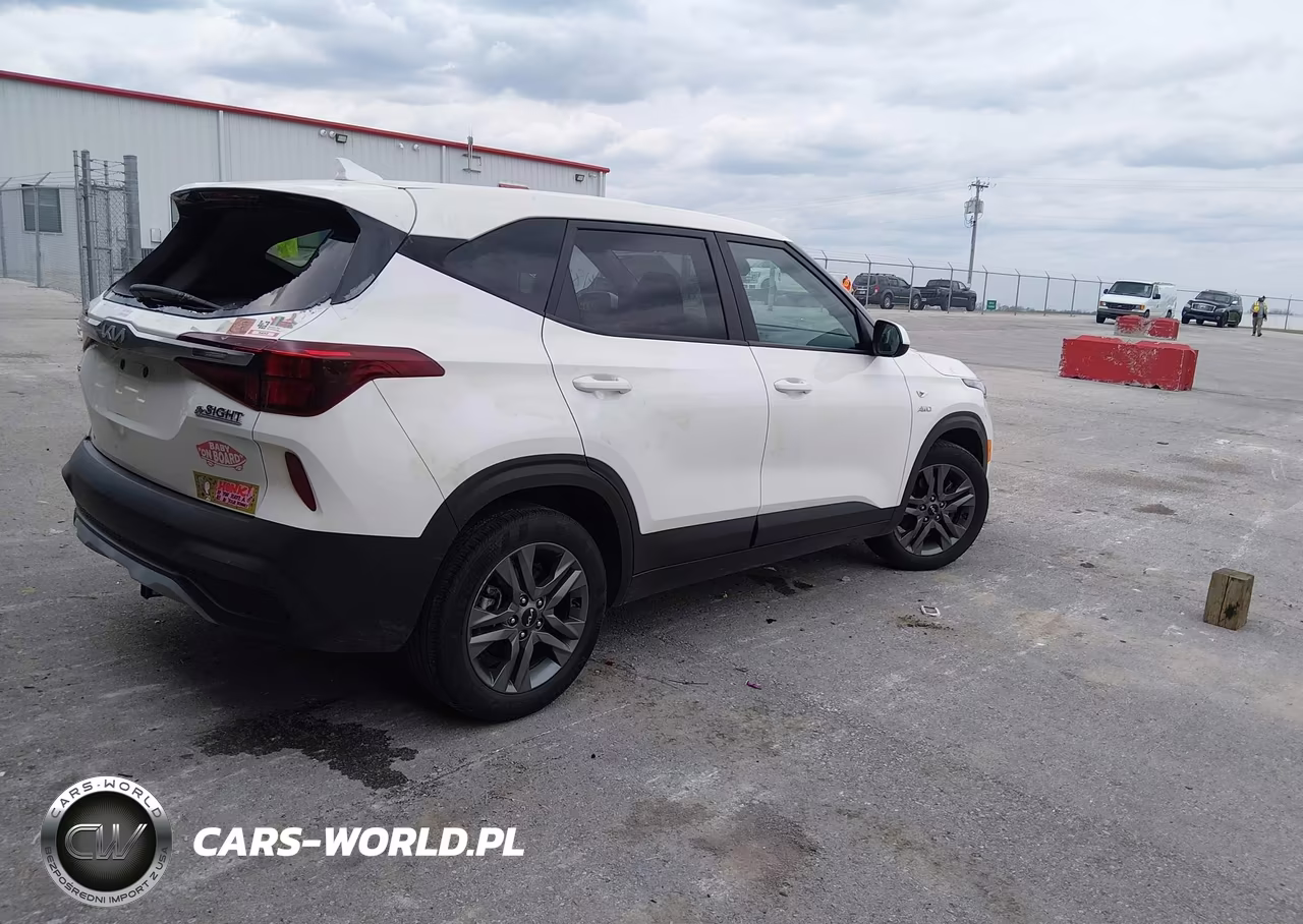 2023 Kia Seltos Lx VIN:KNDEPCAA5P7375751 - 4