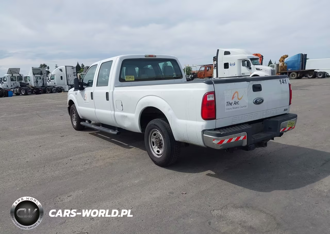 2011 Ford F-250 Xl VIN:1FT7W2A66BEA21792 - 3