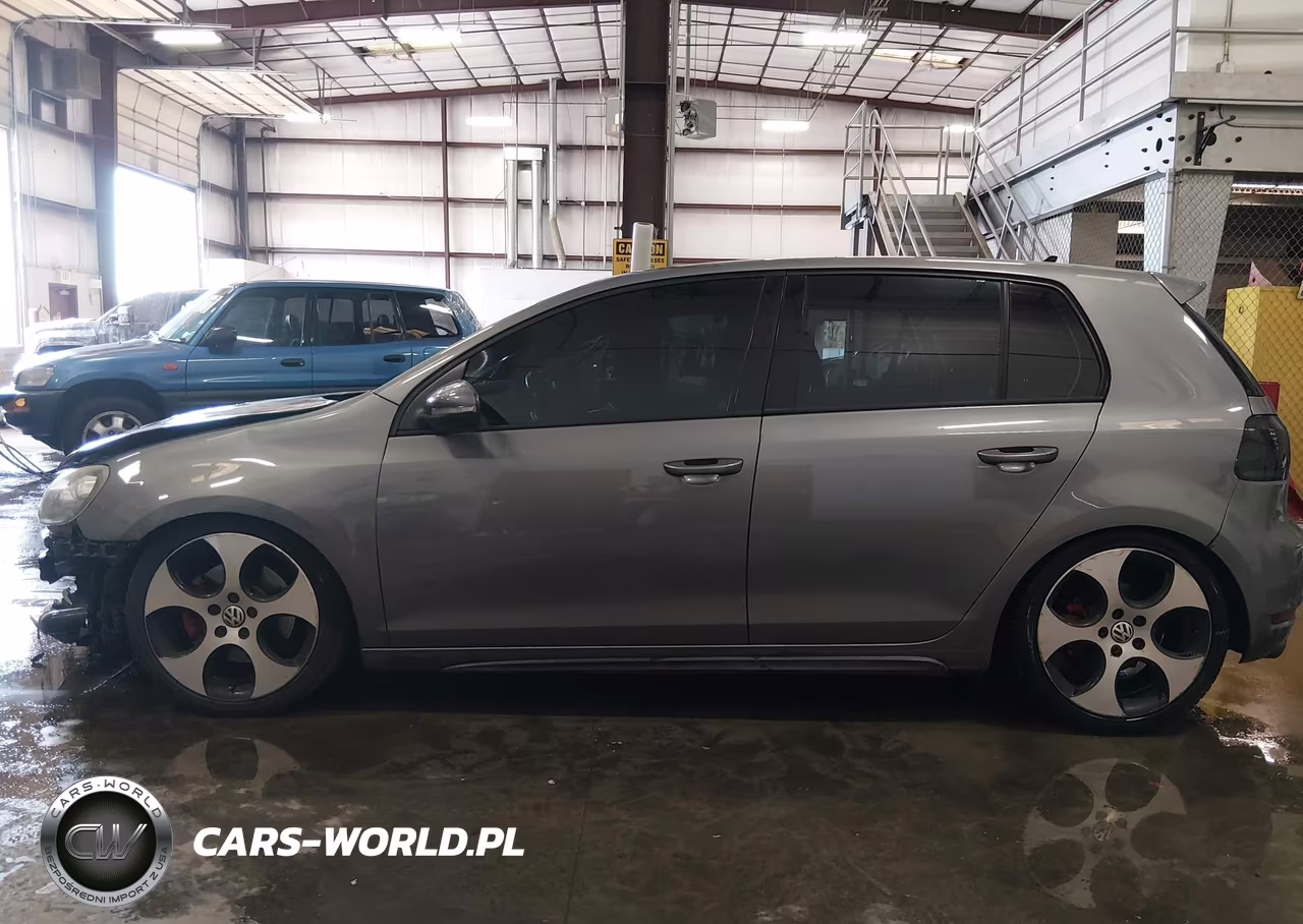 2012 Volkswagen Gti 4-Door VIN:WVWGD7AJ6CW307564 - 15