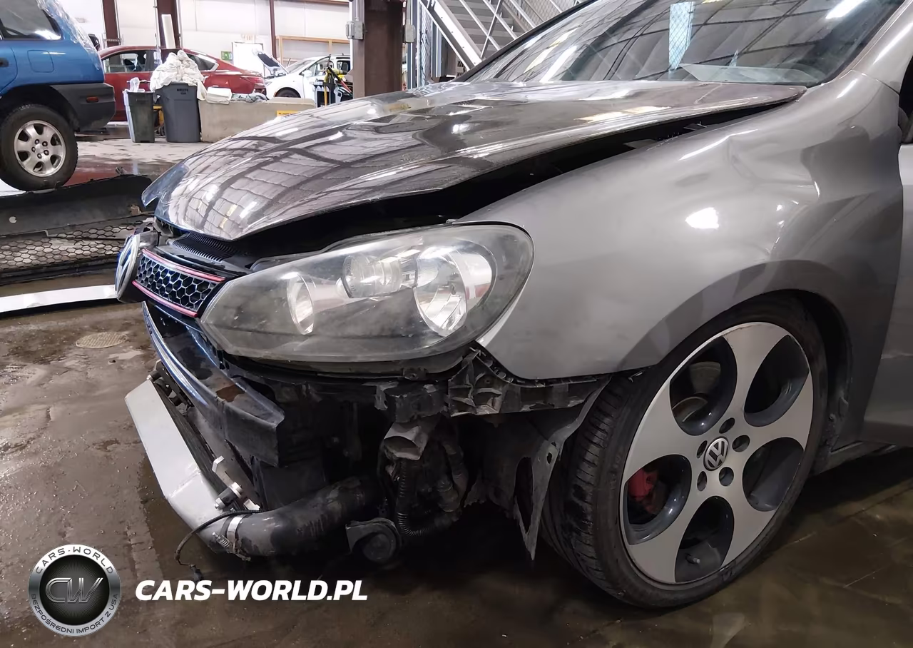 2012 Volkswagen Gti 4-Door VIN:WVWGD7AJ6CW307564 - 18