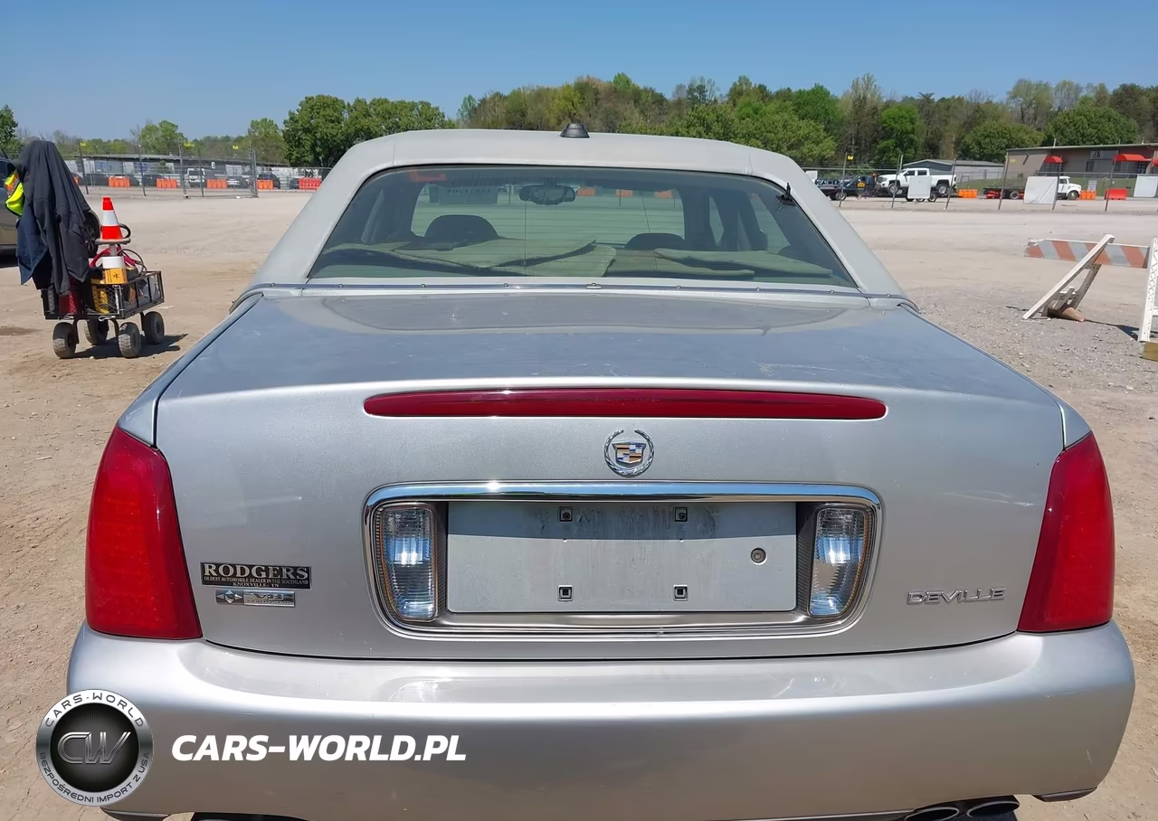 2004 Cadillac Deville Standard VIN:1G6KD54Y24U227797 - 16