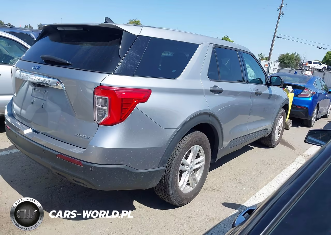 2022 Ford Explorer VIN:1FMSK8BH5NGC36612 - 4