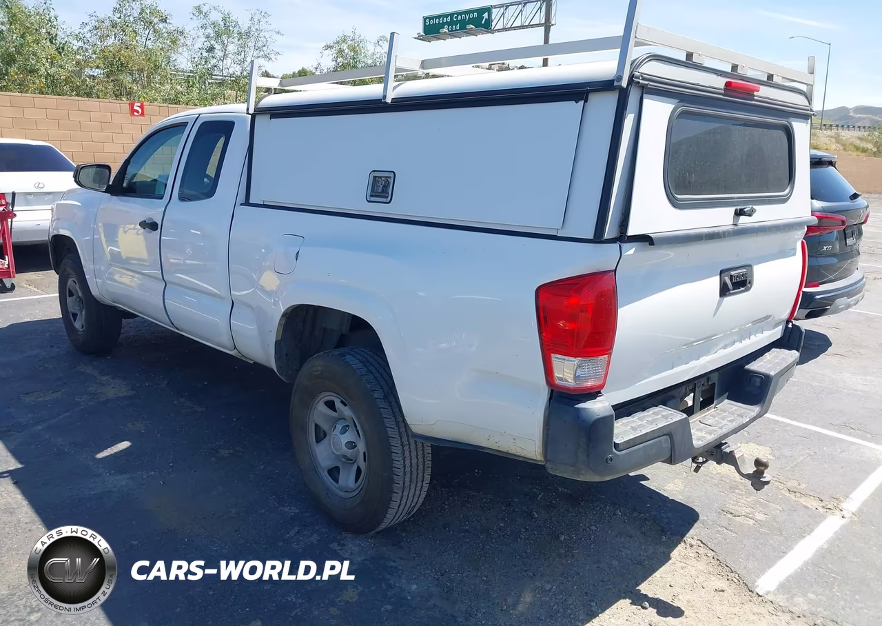 2017 Toyota Tacoma Sr VIN:5TFRX5GN1HX081725 - 3