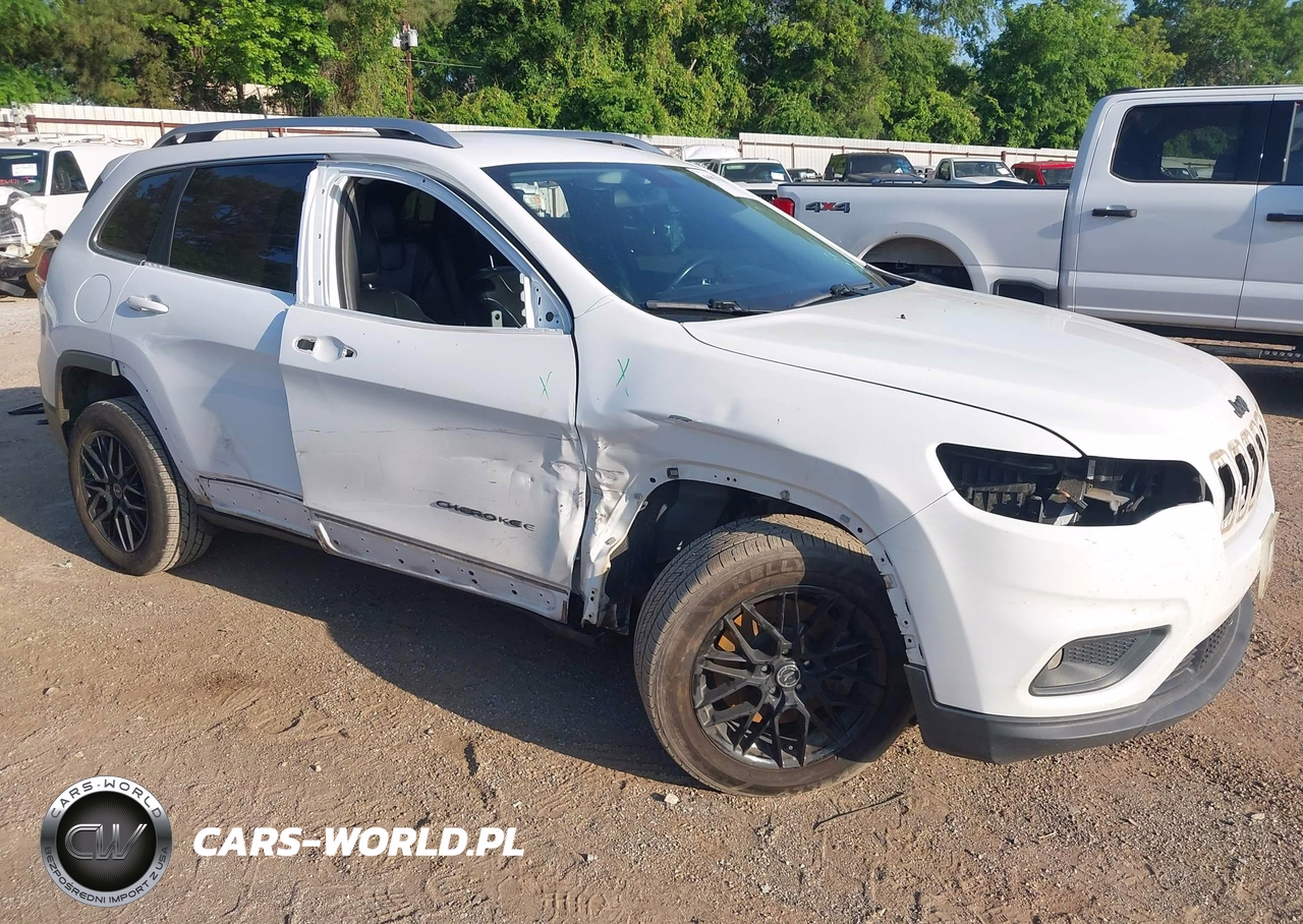 2019 Jeep Cherokee Latitude Plus Fwd