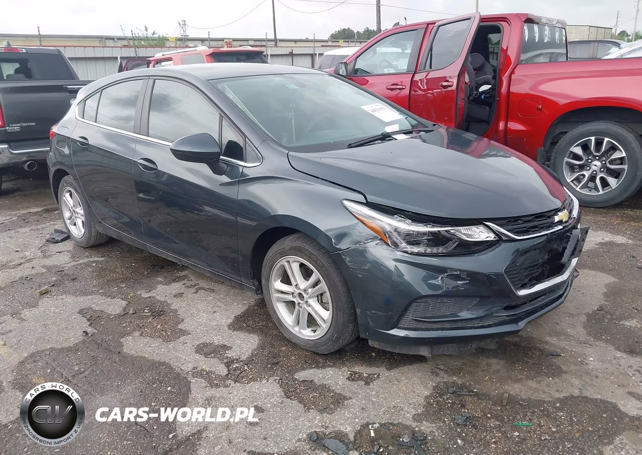 2017 Chevrolet Cruze Lt Auto – zdjęcie 1 z 15