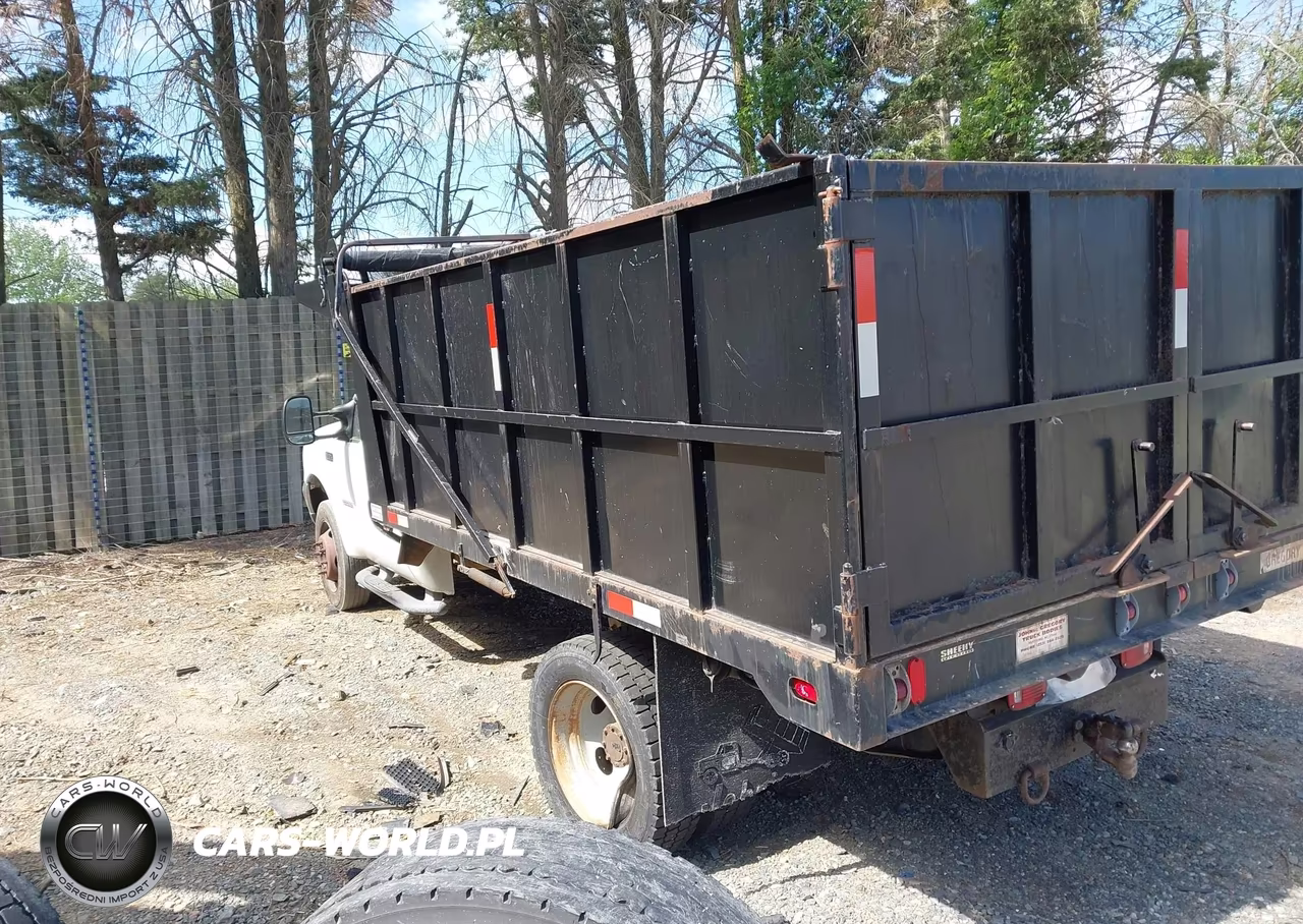 2004 Ford F-450 Xl-Xlt VIN:1FDXF46P34ED53703 - 3