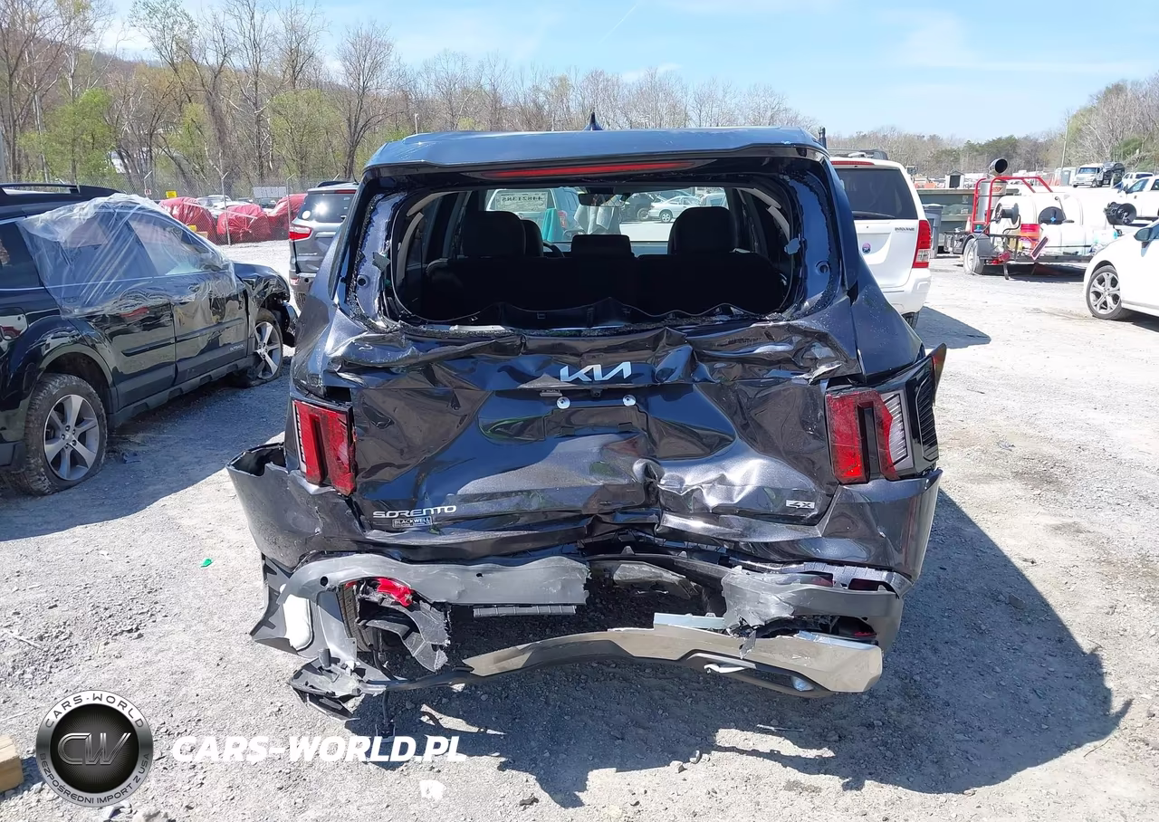 2026 Kia Sorento S VIN:5XYRLDJCXTG434911 - 16