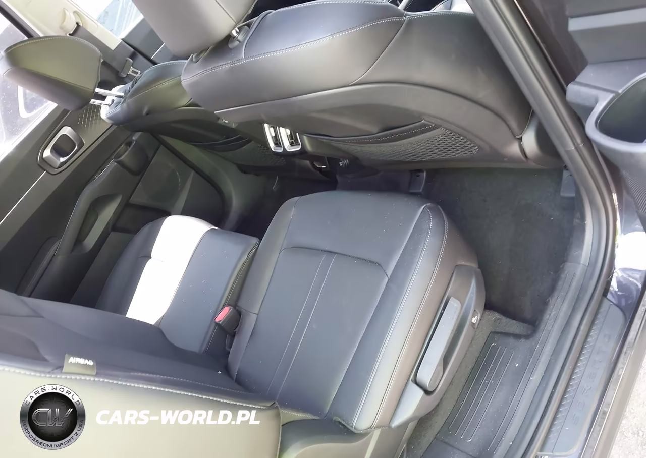 2026 Kia Sorento S VIN:5XYRLDJCXTG434911 - 8
