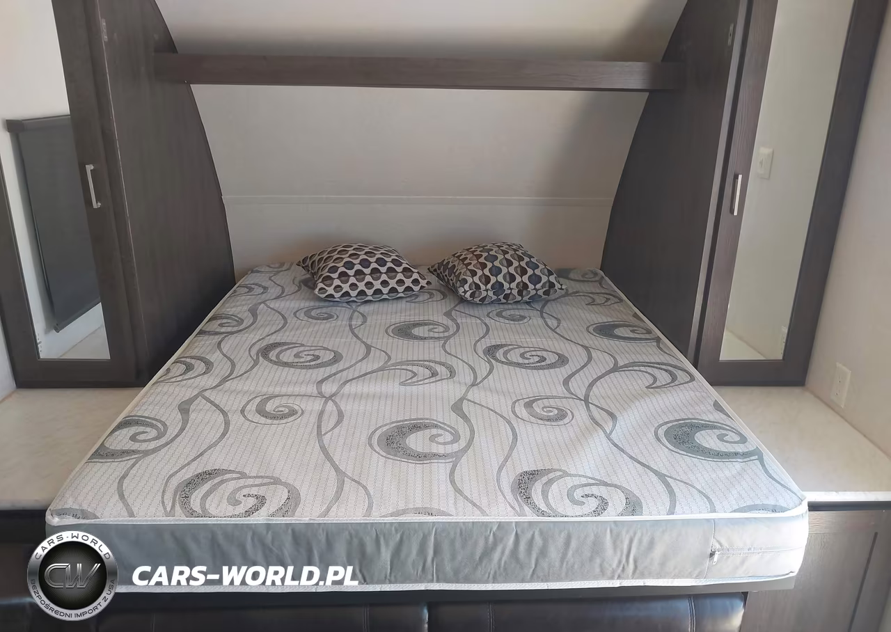 2018 Forest River Travel Trailer VIN:4X4TWD720J7359622 - 5