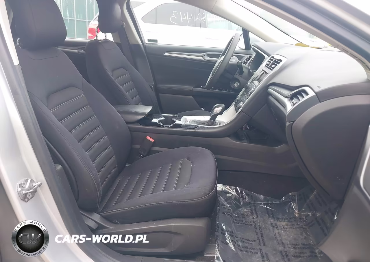 2014 Ford Fusion Se VIN:3FA6P0H72ER353442 - 5
