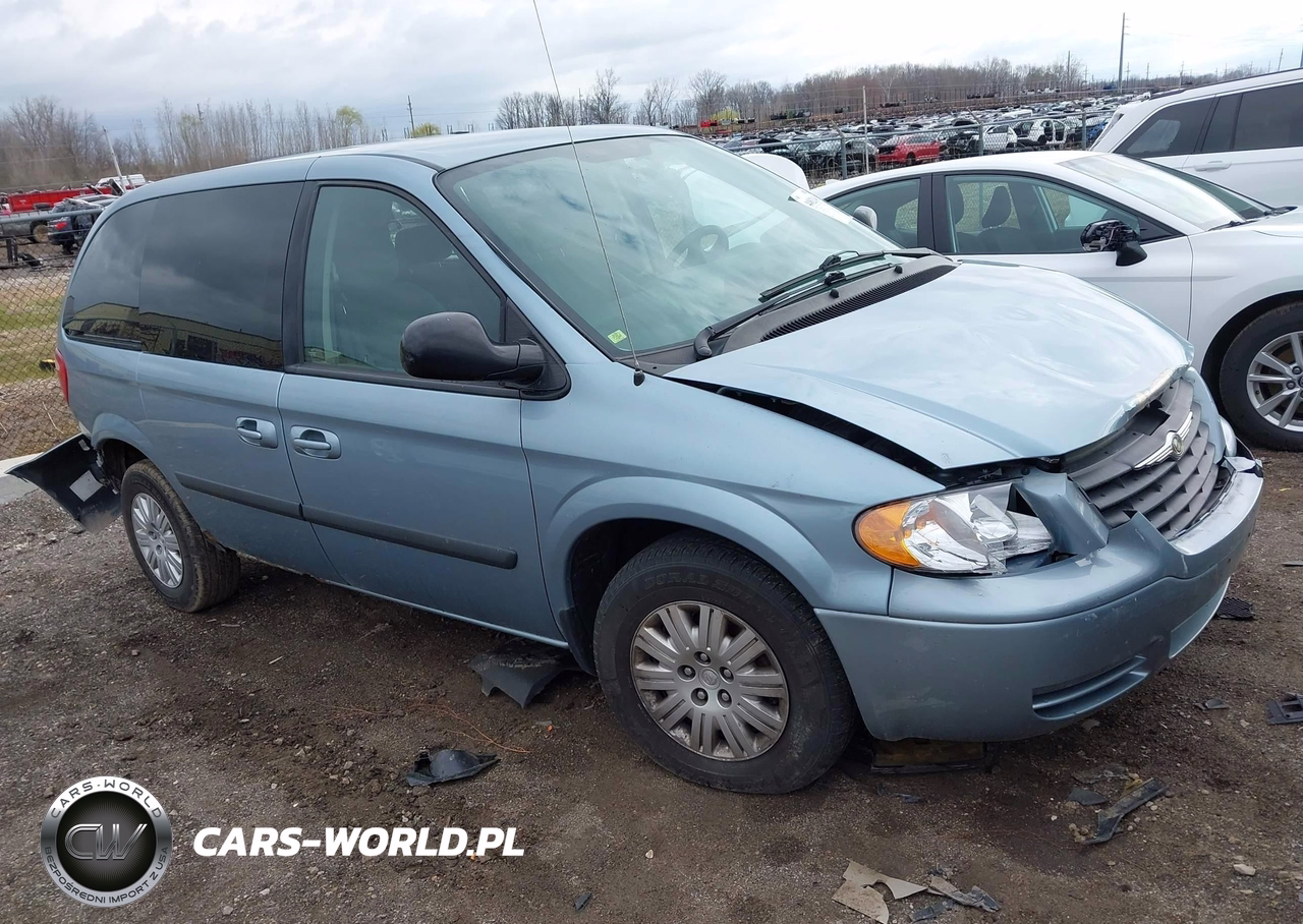 2005 Chrysler Town & Country