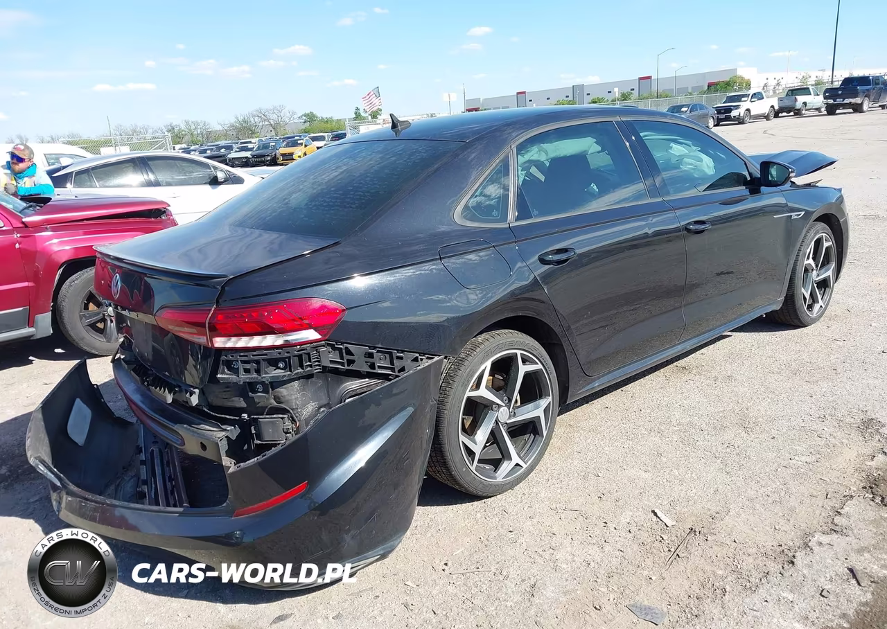 2020 Volkswagen Passat 2.0T R-Line VIN:1VWMA7A35LC007977 - 4