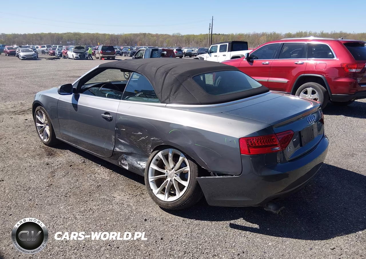 2014 Audi A5 2.0T Premium VIN:WAUAFAFH5EN006910 - 3