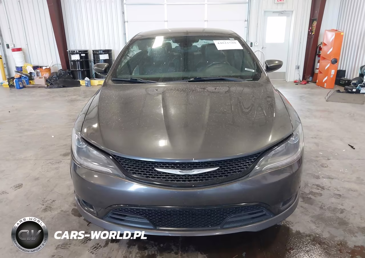 2015 Chrysler 200 S VIN:1C3CCCDGXFN523149 - 13