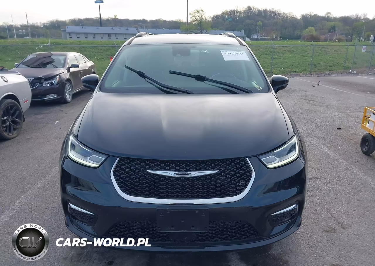 2021 Chrysler Pacifica Touring VIN:2C4RC1FG0MR514953 - 12