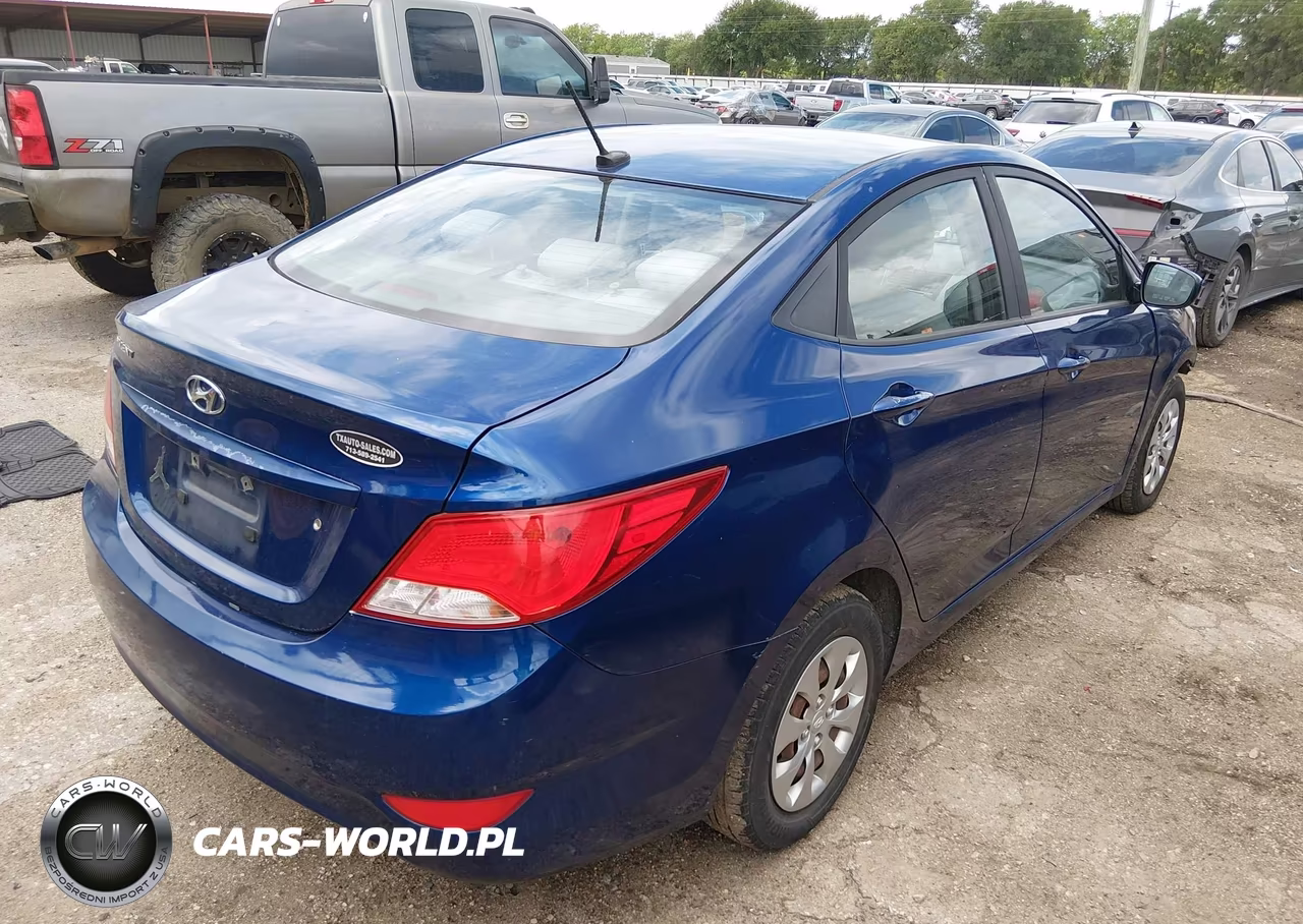 2017 Hyundai Accent Se VIN:KMHCT4AE1HU251826 - 4