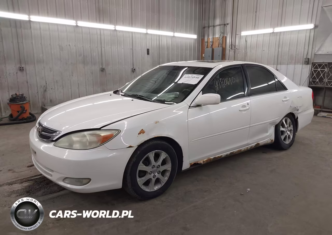 2004 Toyota Camry Le VIN:JTDBE30K340283075 - 2