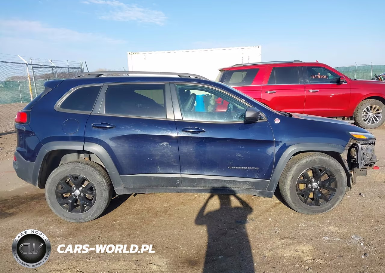 2016 Jeep Cherokee Trailhawk VIN:1C4PJMBB5GW269474 - 14