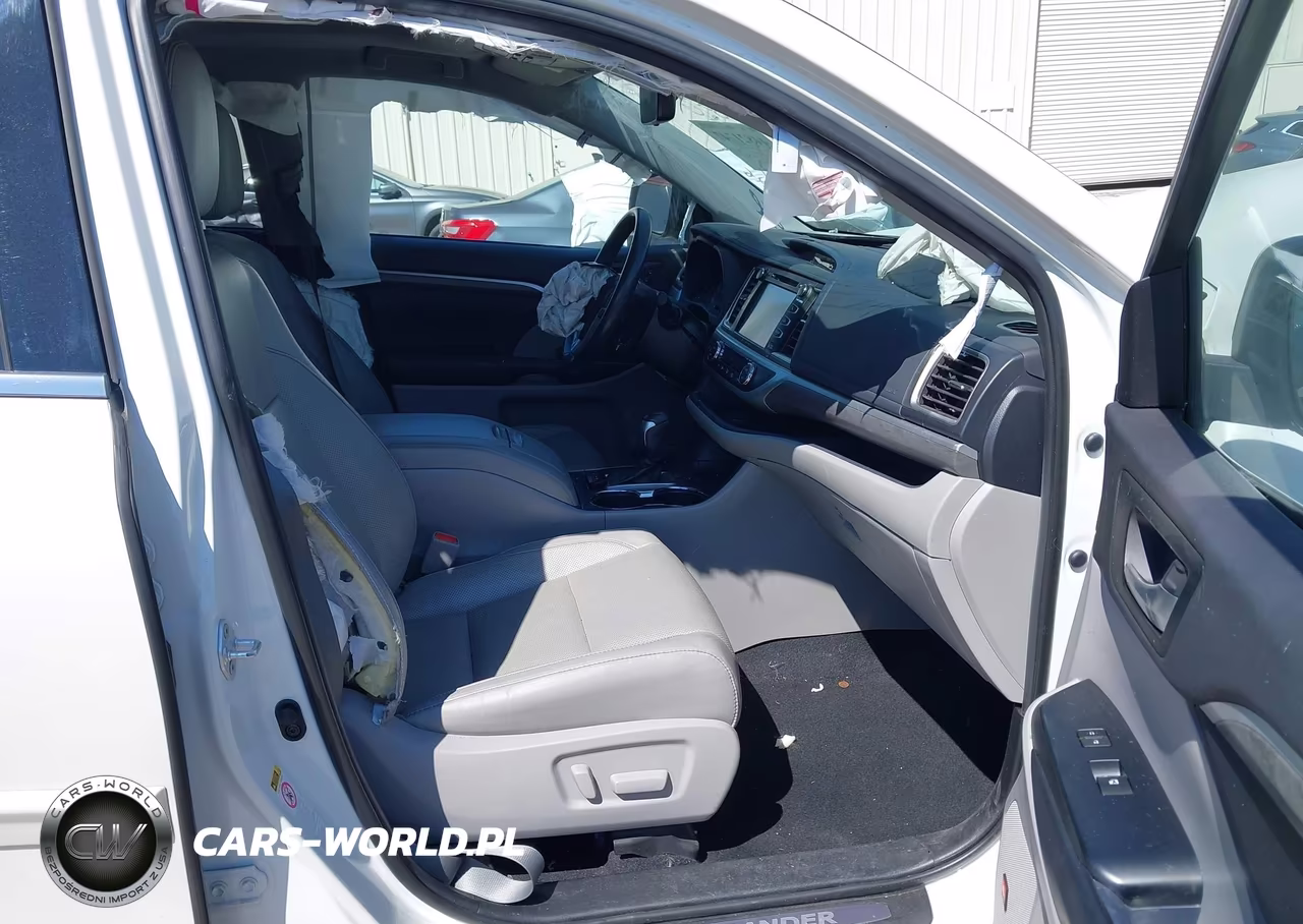 2019 Toyota Highlander Limited VIN:5TDYZRFH1KS358590 - 5