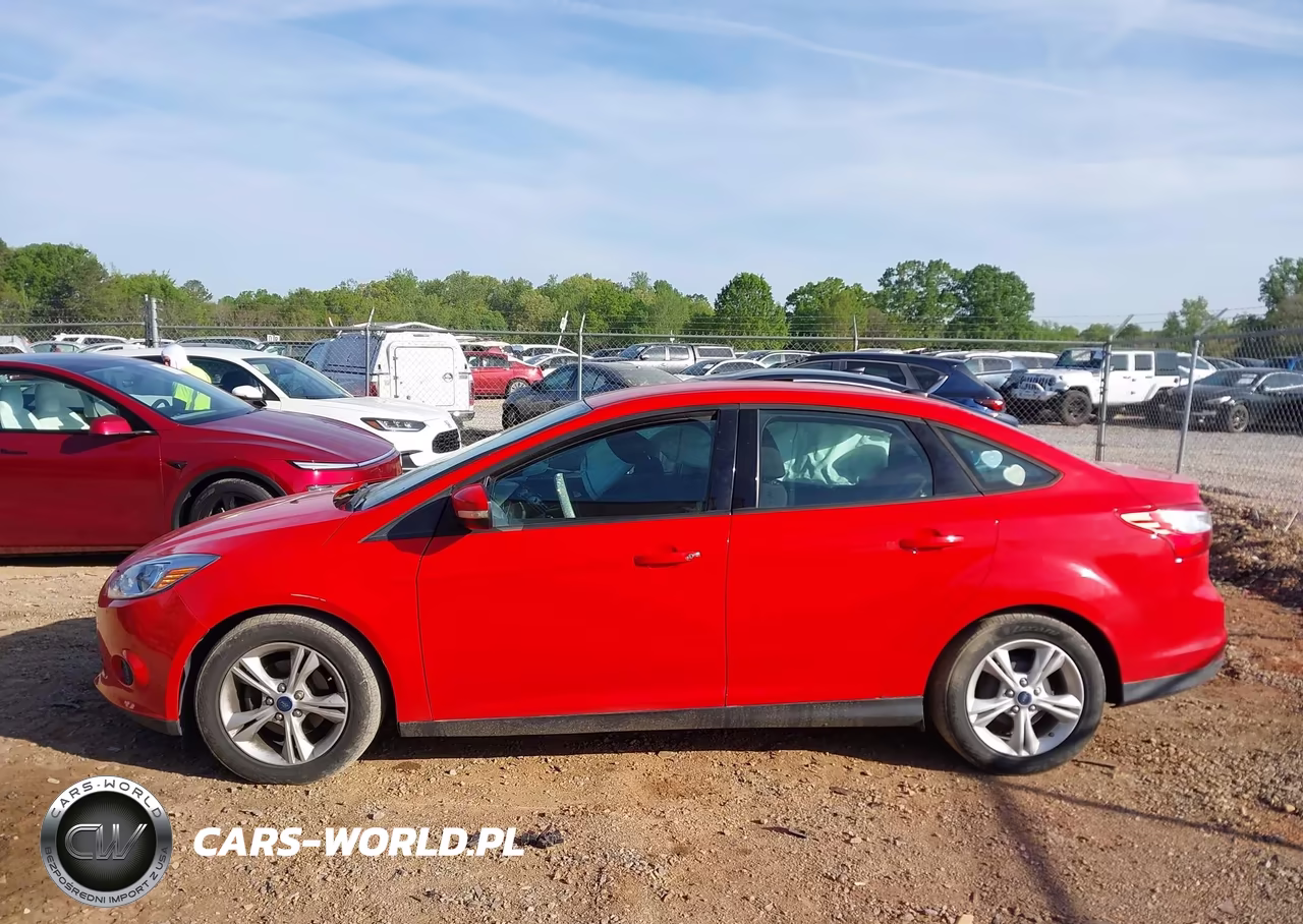 2014 Ford Focus Se VIN:1FADP3F20EL458513 - 14