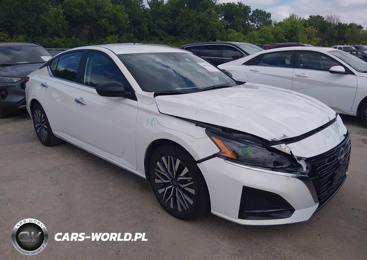 2025 Nissan Altima Sv Fwd