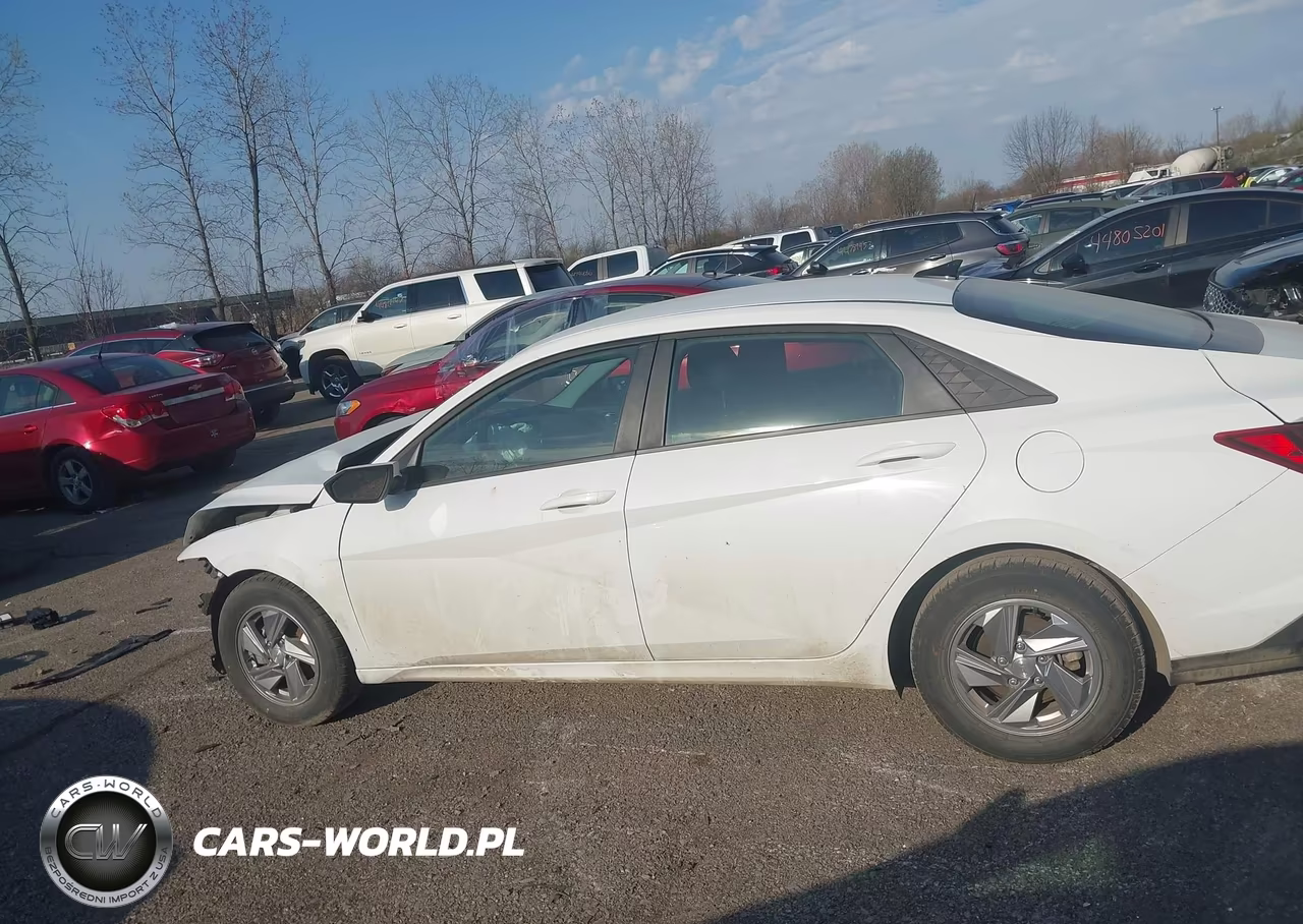 2024 Hyundai Elantra Se VIN:KMHLL4DG6RU685531 - 14