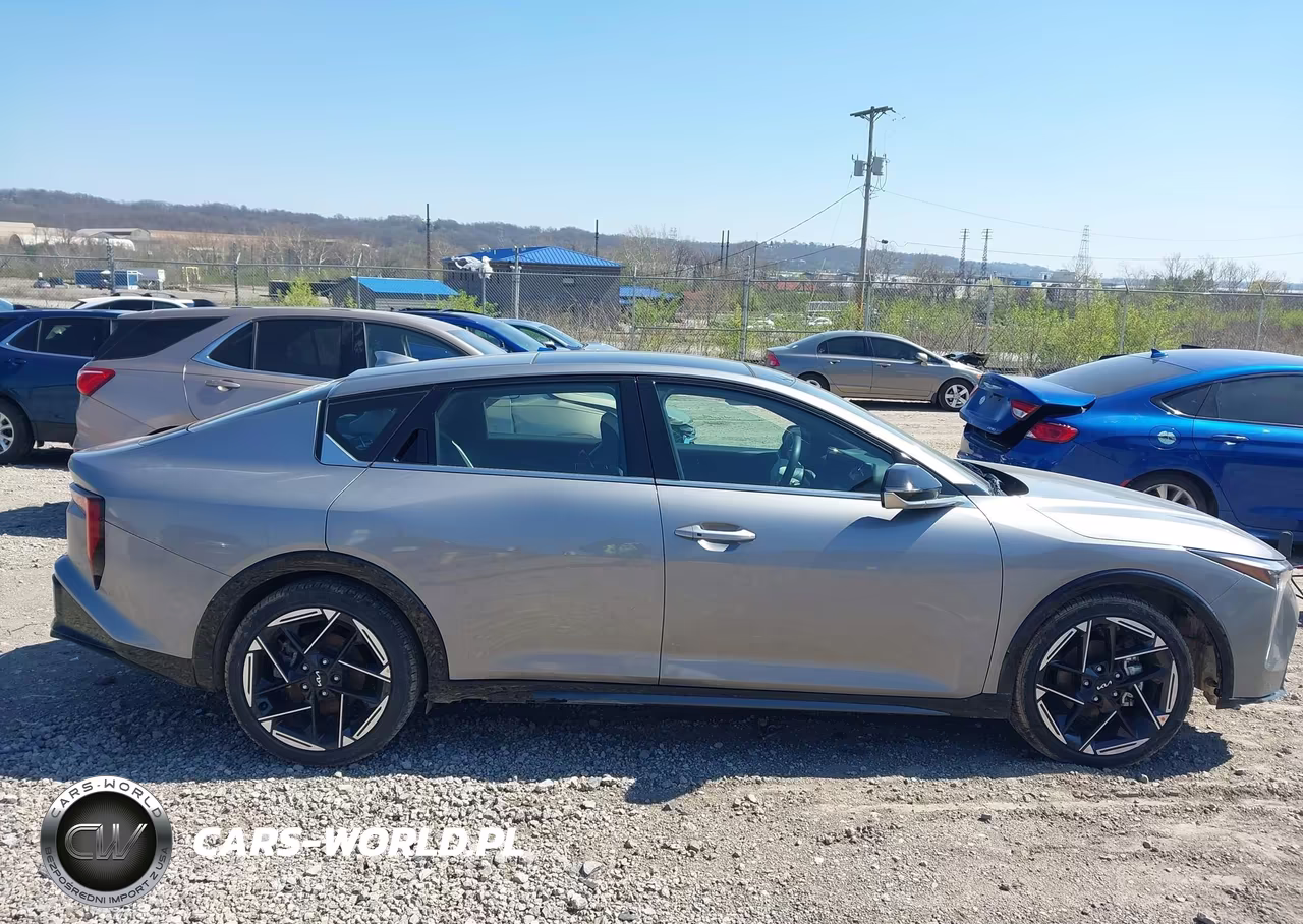 2025 Kia K4 Gt-Line VIN:3KPFW4DE3SE044820 - 13