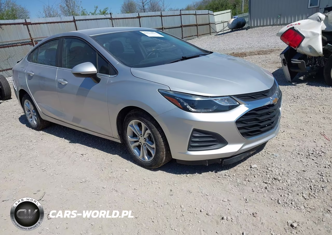 2019 Chevrolet Cruze Lt – zdjęcie 1 z 16