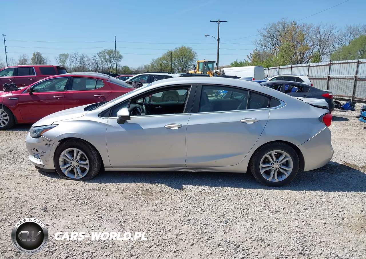2019 Chevrolet Cruze Lt VIN:1G1BE5SM5K7145027 - 14