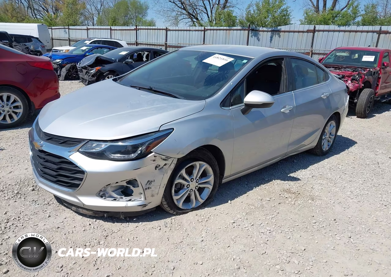 2019 Chevrolet Cruze Lt VIN:1G1BE5SM5K7145027 - 2