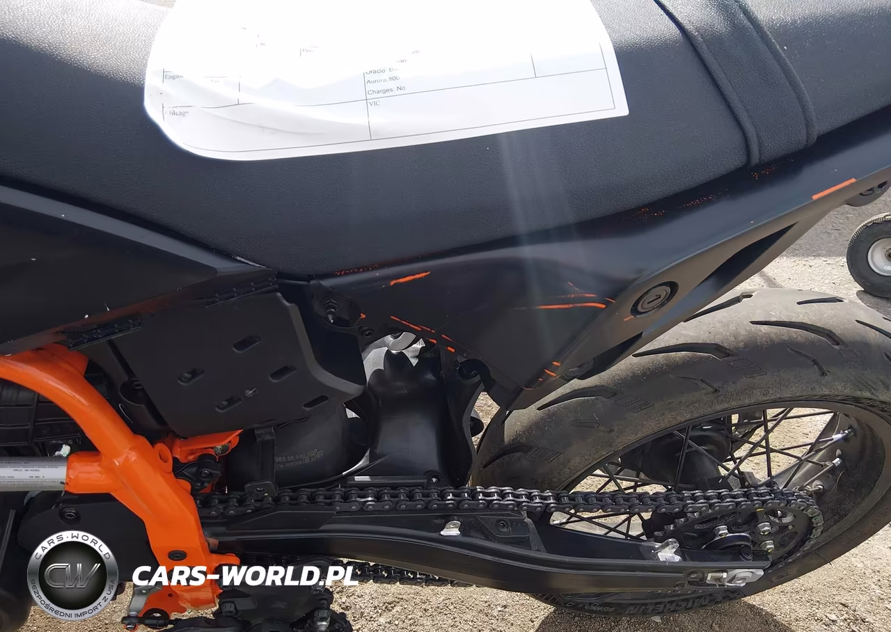2026 Ktm 690 Smc R VIN:MD2J2J404TN206146 - 16