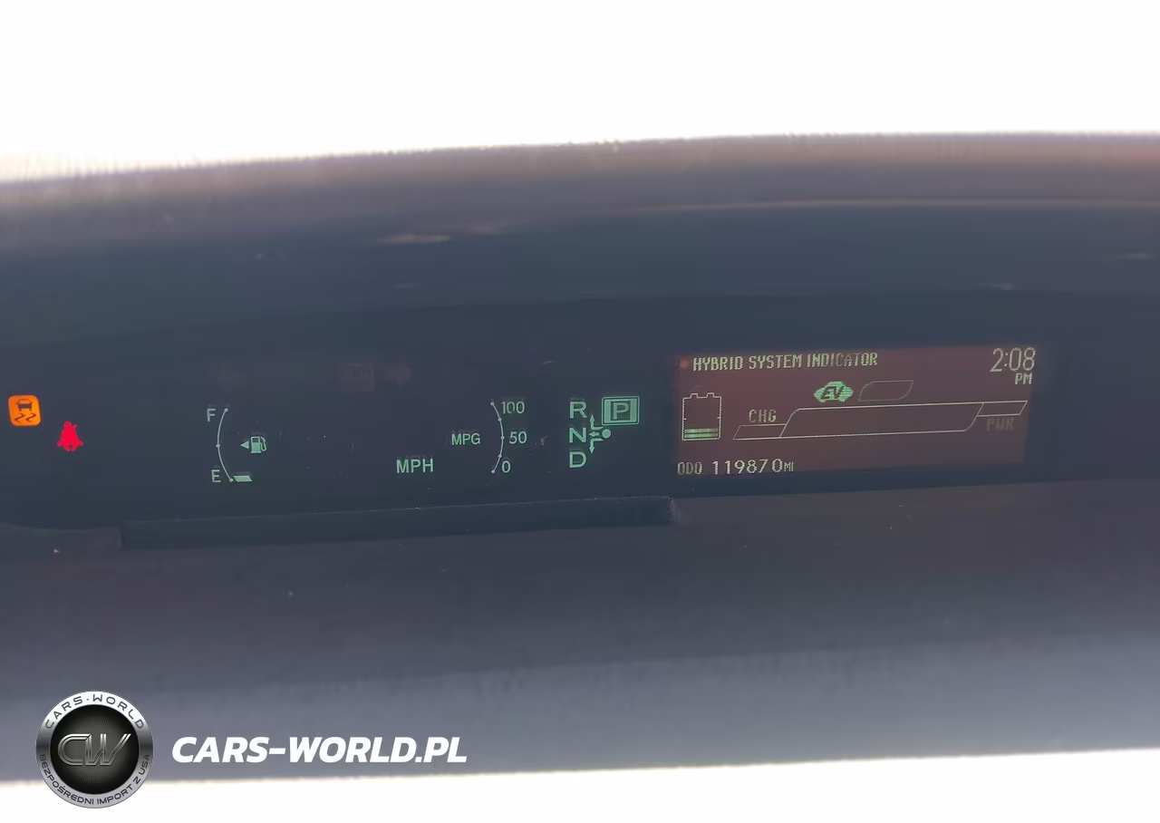2015 Toyota Prius Two VIN:JTDKN3DU2F2003357 - 7