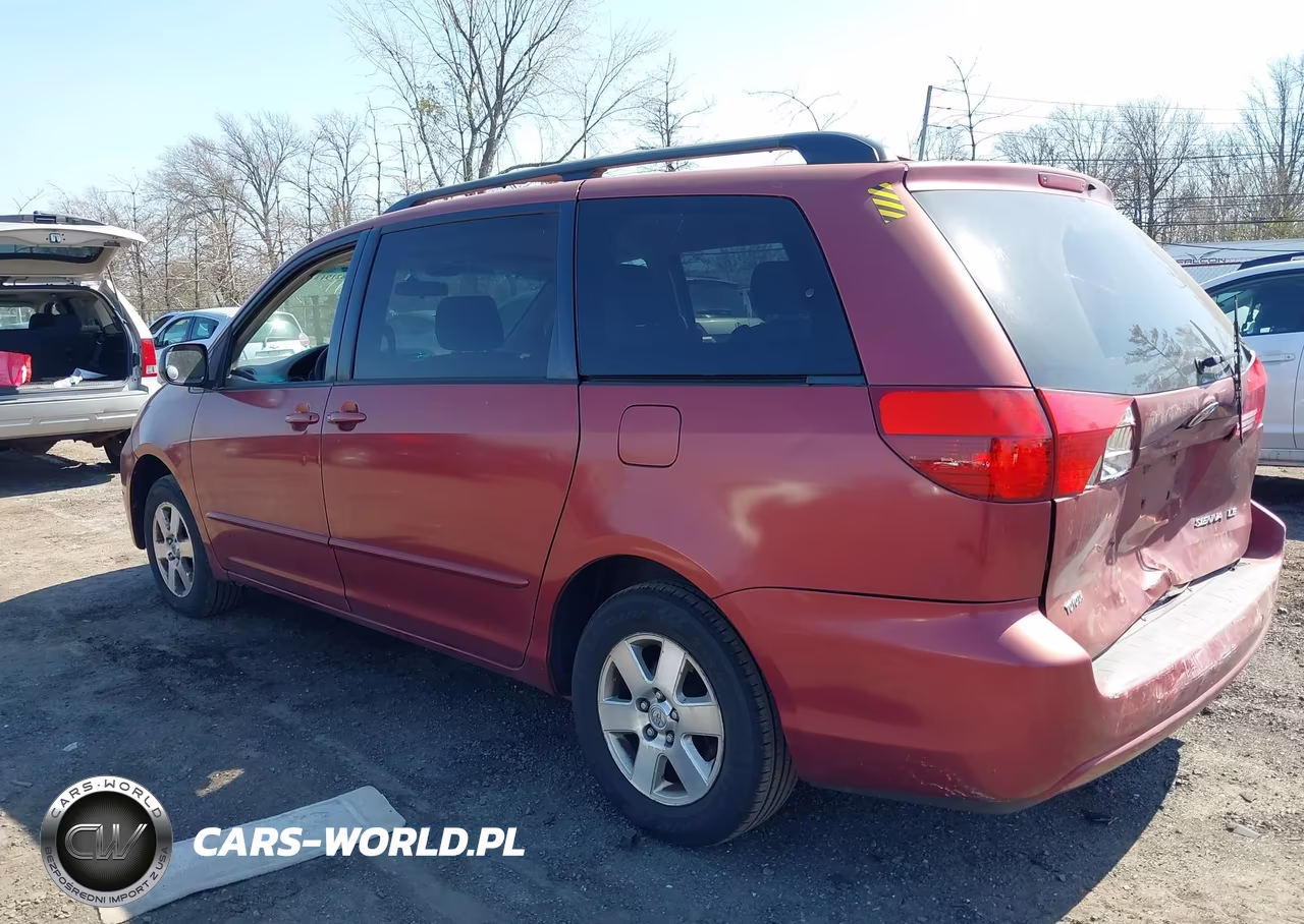 2005 Toyota Sienna Le VIN:5TDZA23C05S315827 - 3