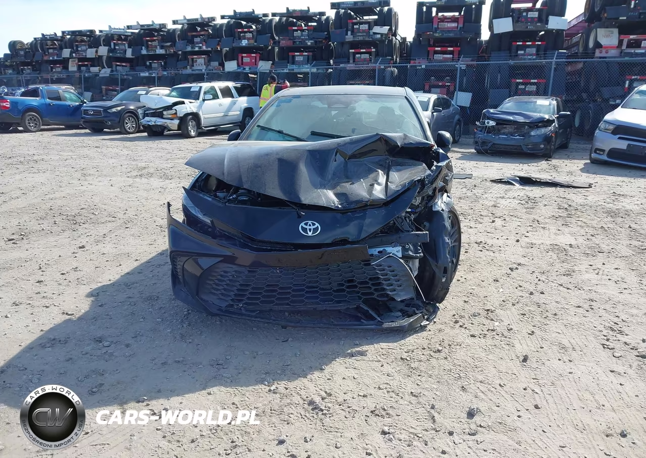 2025 Toyota Camry Se VIN:4T1DAACKXSU037131 - 13