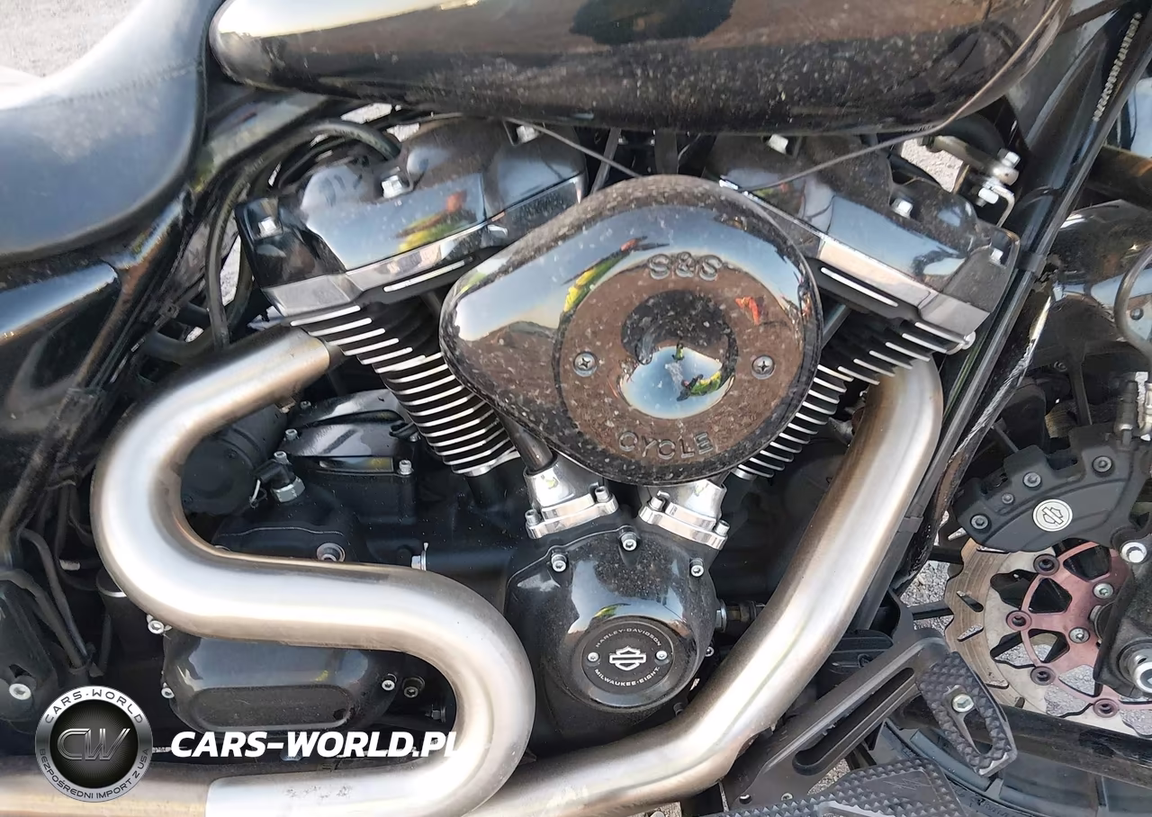 2019 Harley-Davidson Fltrxs VIN:1HD1KTP16KB637270 - 8