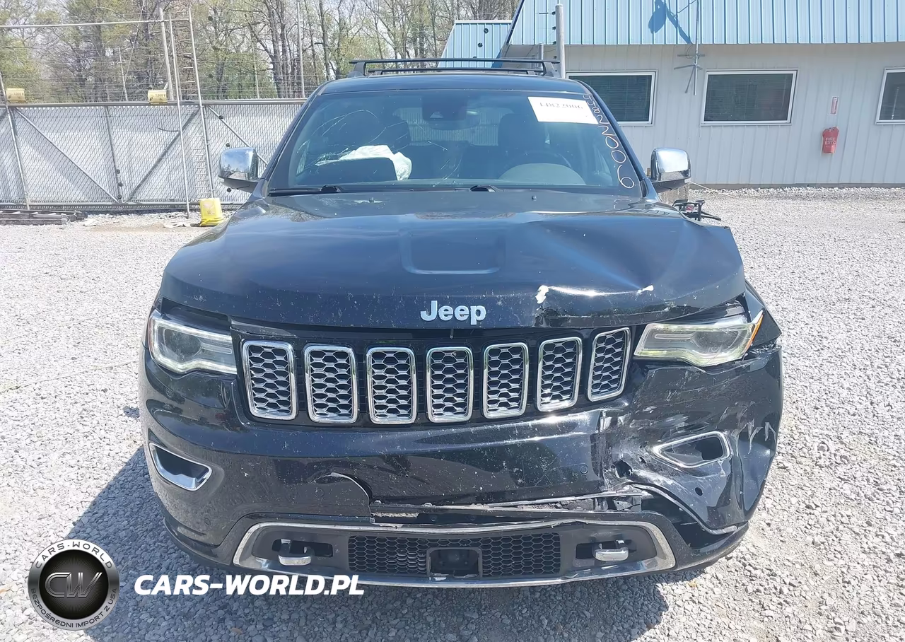 2017 Jeep Grand Cherokee Overland 4X4 VIN:1C4RJFCG7HC624484 - 12
