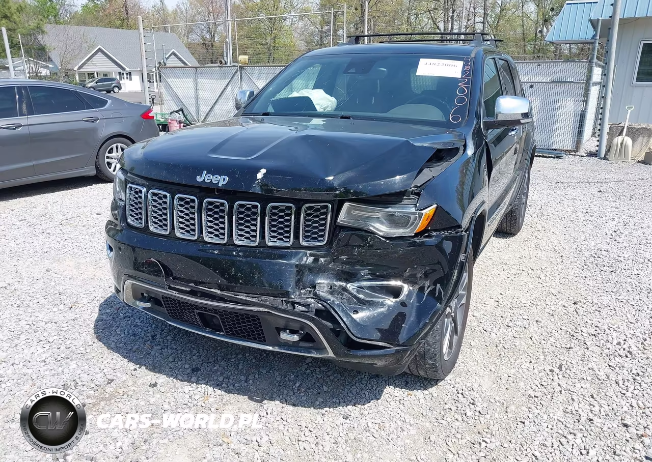 2017 Jeep Grand Cherokee Overland 4X4 VIN:1C4RJFCG7HC624484 - 6
