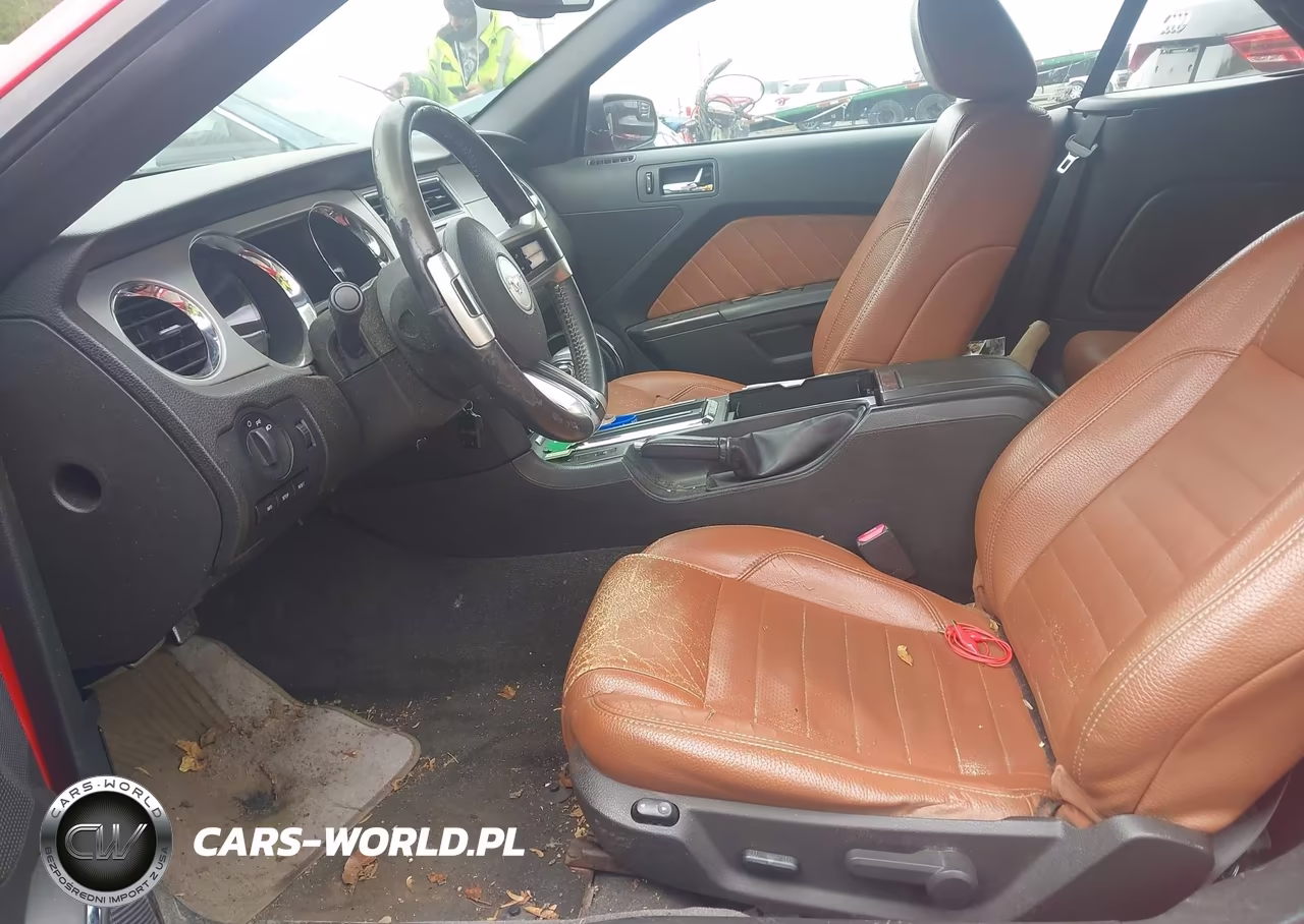 2011 Ford Mustang V6 Premium VIN:1ZVBP8EMXB5126609 - 5