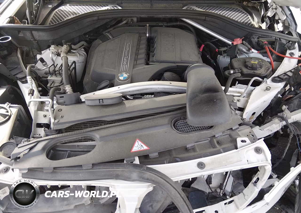 2015 BMW X5 xDrive35I VIN:5UXKR0C58F0P01513 - 10