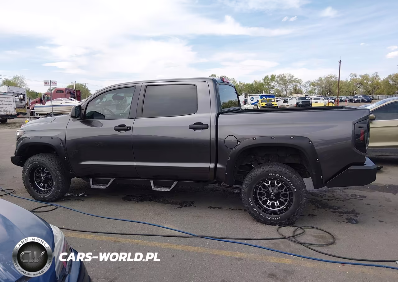2016 Toyota Tundra Crewmax Sr5-Trd Pro VIN:5TFDW5F1XGX556881 - 15