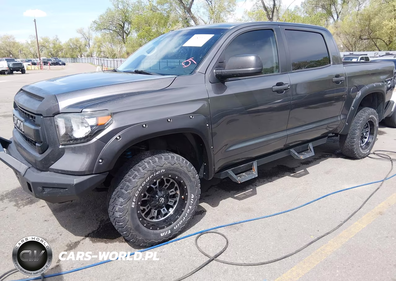 2016 Toyota Tundra Crewmax Sr5-Trd Pro VIN:5TFDW5F1XGX556881 - 2