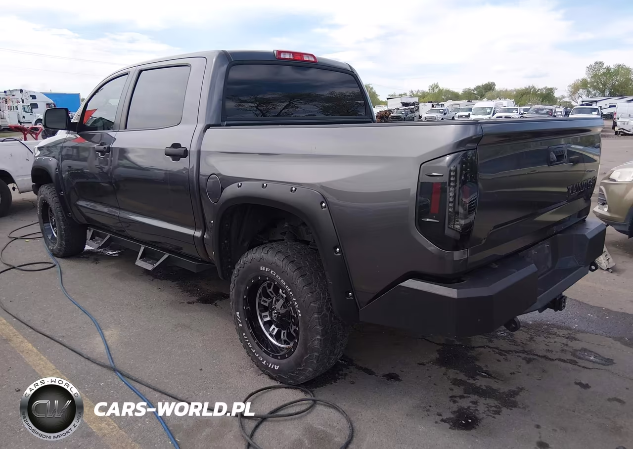 2016 Toyota Tundra Crewmax Sr5-Trd Pro VIN:5TFDW5F1XGX556881 - 3