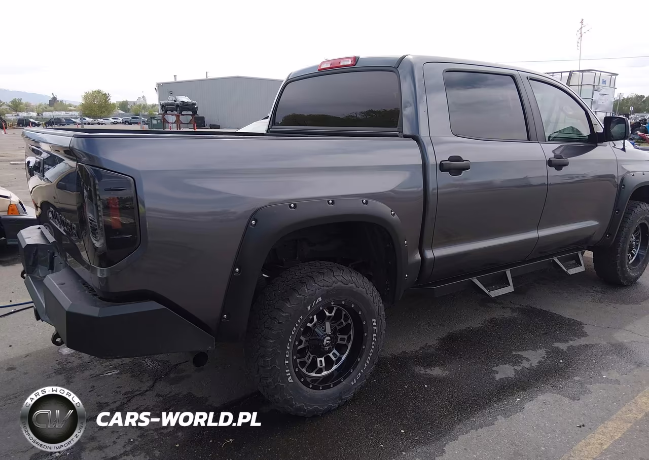 2016 Toyota Tundra Crewmax Sr5-Trd Pro VIN:5TFDW5F1XGX556881 - 4