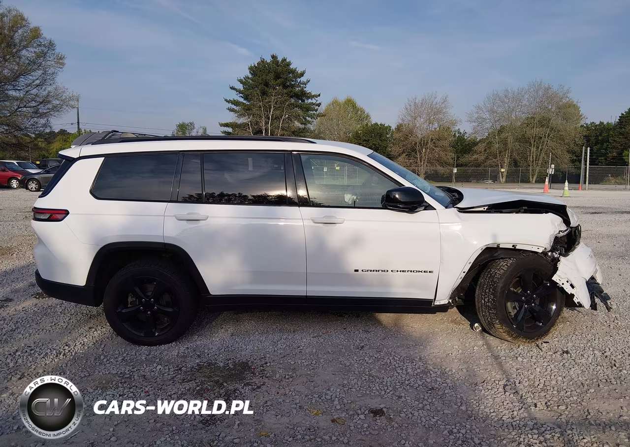2023 Jeep Grand Cherokee L Altitude 4X2 VIN:1C4RJJAGXP8835413 - 12
