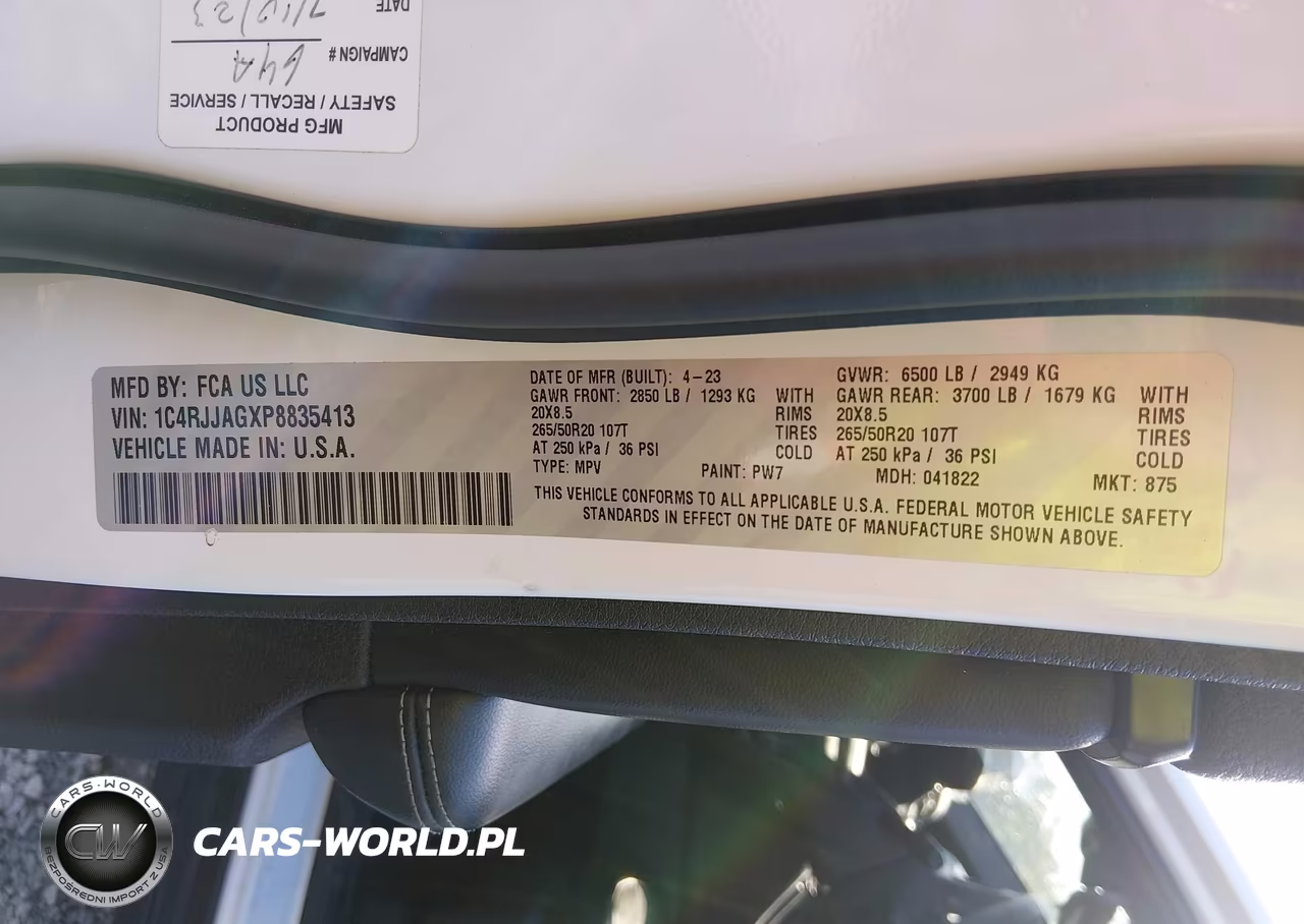 2023 Jeep Grand Cherokee L Altitude 4X2 VIN:1C4RJJAGXP8835413 - 9
