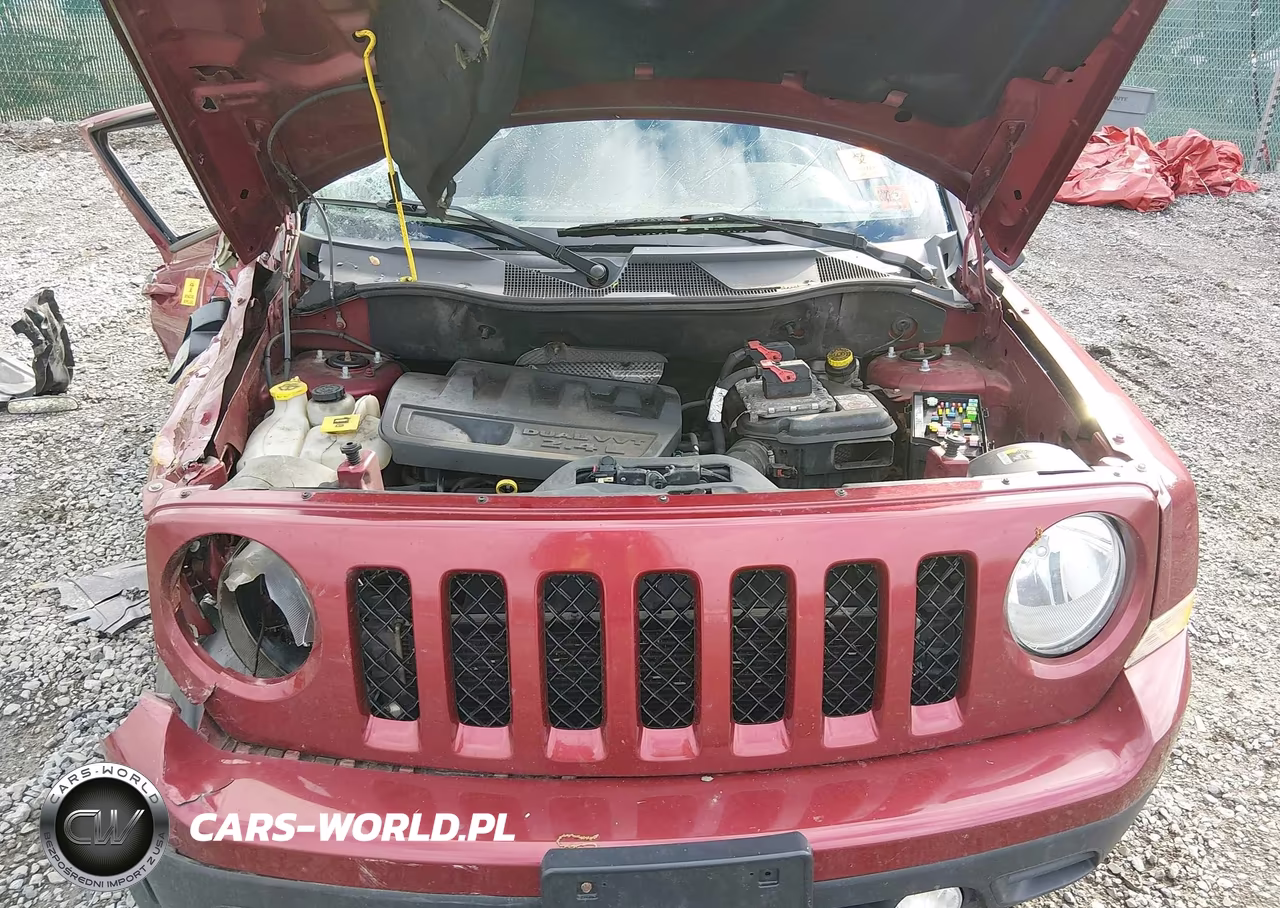 2015 Jeep Patriot Latitude VIN:1C4NJRFB0FD248962 - 10