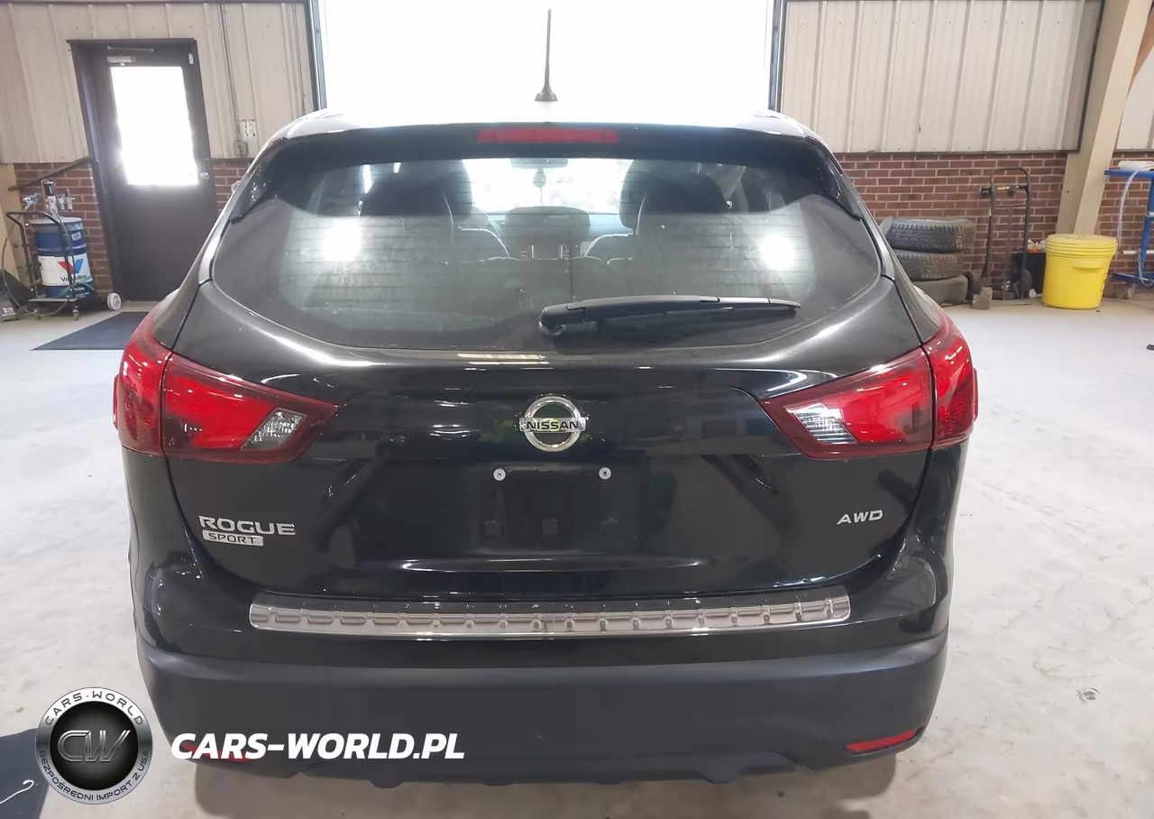 2017 Nissan Rogue Sport S VIN:JN1BJ1CR2HW122277 - 17
